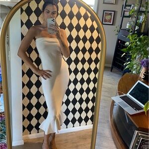 White bridal strapless zipper mermaid dress